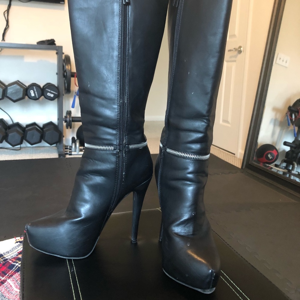 Women's Enzy Mid-Calf Heeled Boots